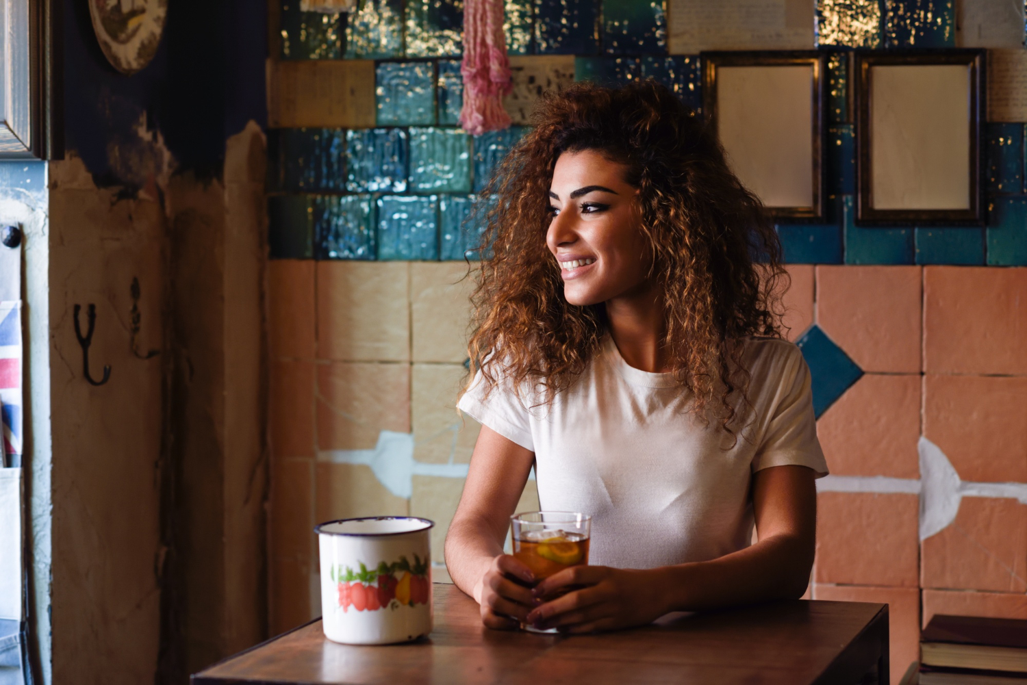 arabic woman beautiful bar looking through window