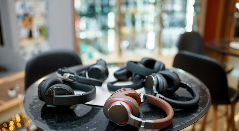 different headphones counter speaker system store nobody audio shop choice showcase with earphones multimedia store