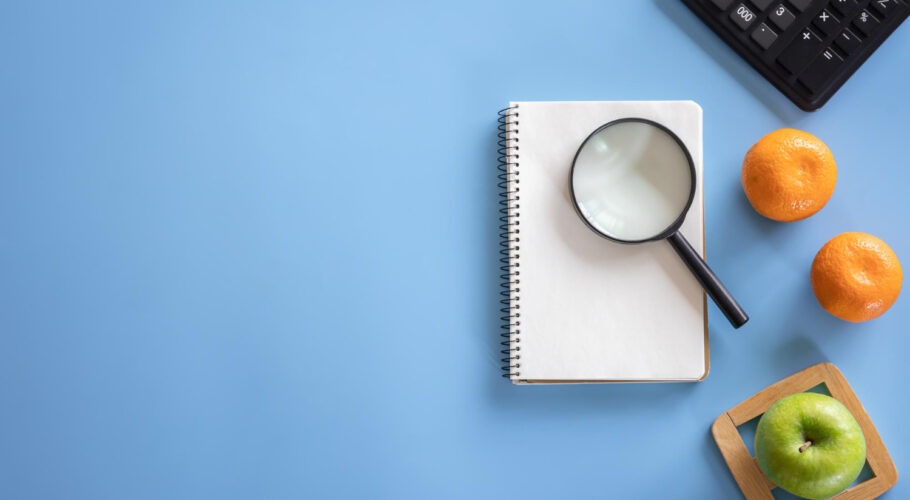 notepad blue background diet nutrition concept