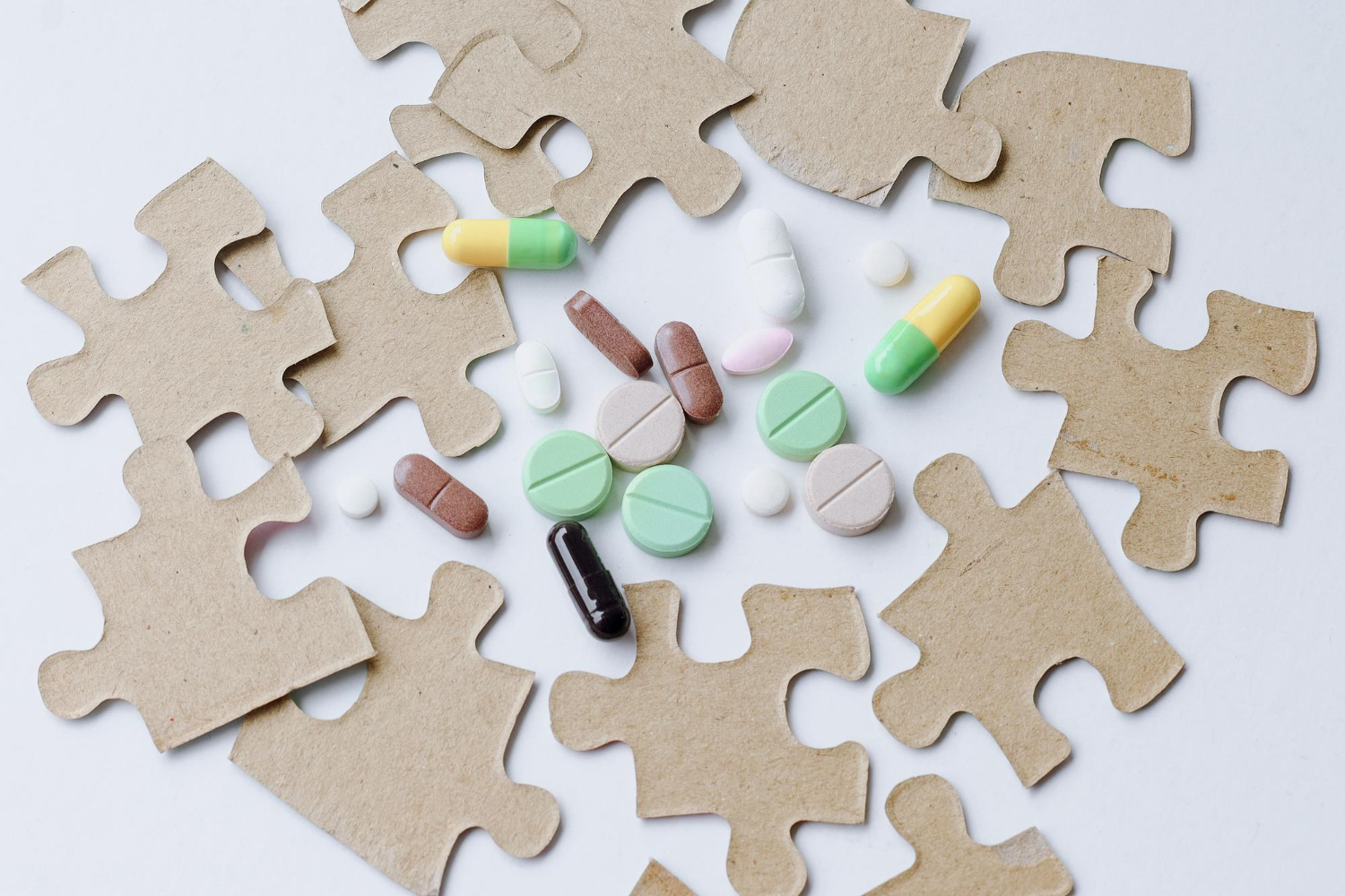 tablets pills with puzzle