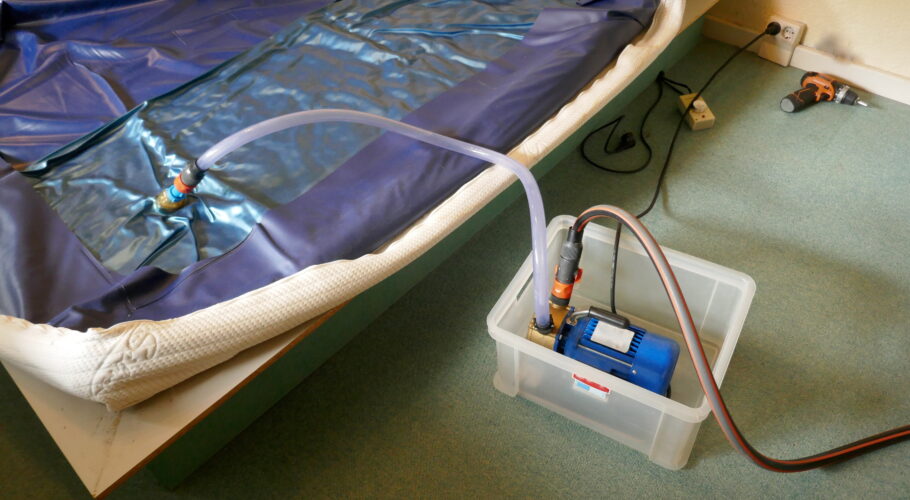 waterbed blue water king size fill up with water