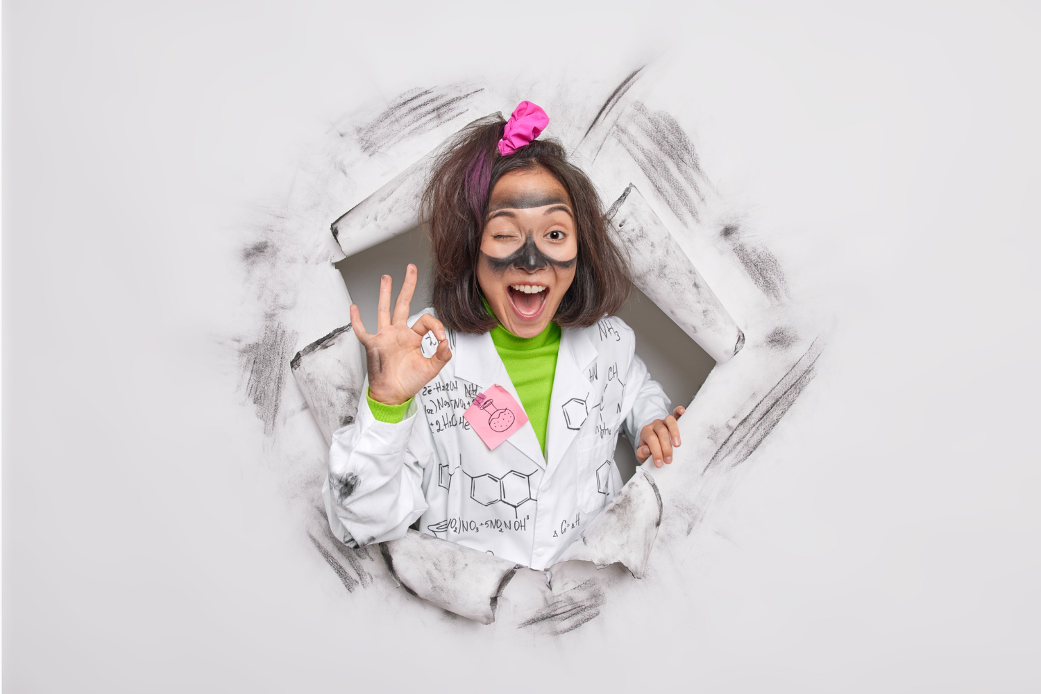 Coughing, COVID-19, Symptomatic, Omicron,