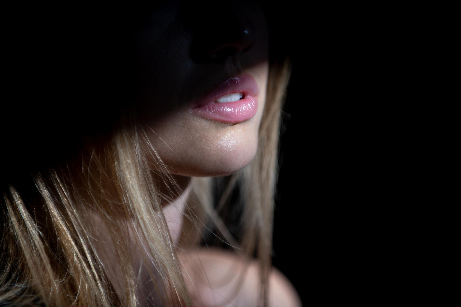 young woman posing studio shadow lips fashion portrait lyssa
